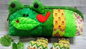 cute animal mulch pouch handmade frog 可愛い アニマルポーチ ハンドメイド　カエル